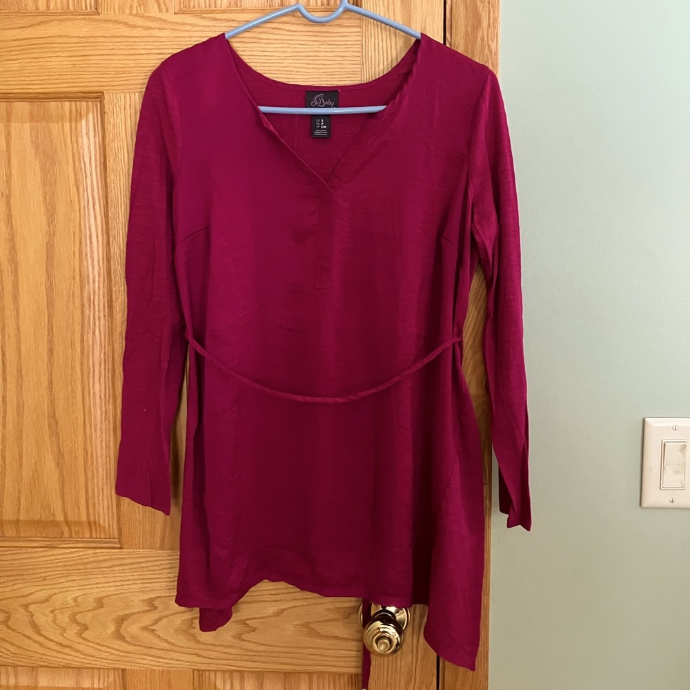 Women's Burgundy Top Maternity
